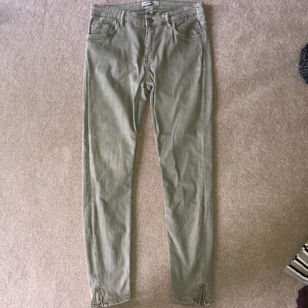 Zara jeans